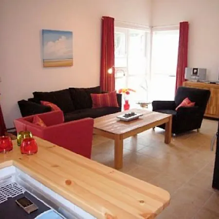 Holiday home Strandhaus Am Meer 73b Baabe